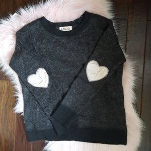 KITTENISH HEART SWEATER